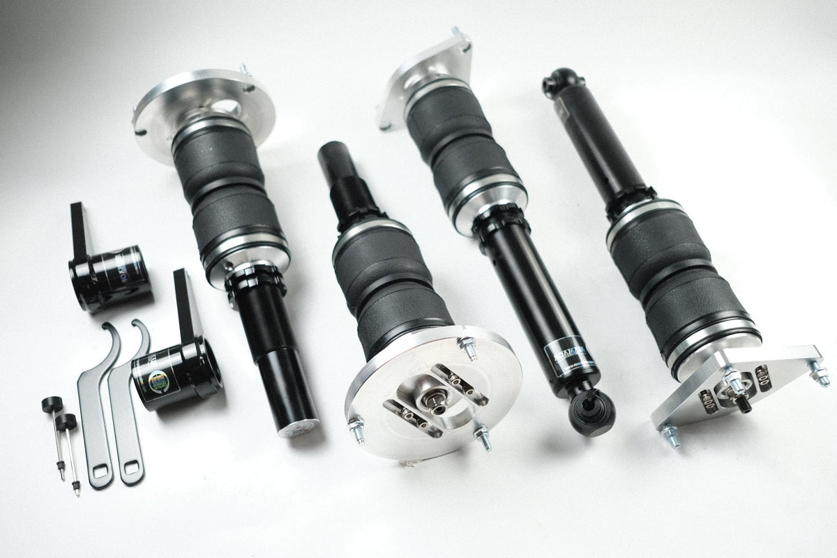 Pair Rear Shock Absorbers For Audi A6 C6 (2004-2011) – 4F0616031 & 4F0616032